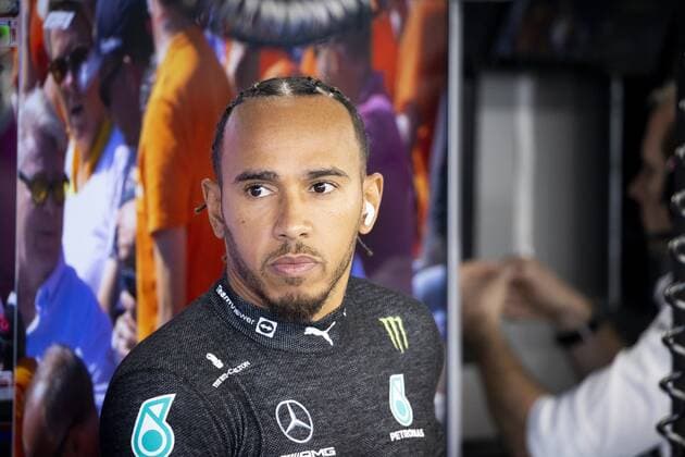 ZANDVOORT Lewis Hamilton Mercedes during the 3rd free practice session ahead of the F1 Grand Prix of the Netherlands at Circuit Zandvoort on September 3, 2022 in Zandvoort, Netherlands REMKO DE WAAL F1 Grand Prix of The Netherlands Practice 3 2022 xVIxANPxSportx xxANPxIVx 453975667 originalFilename: 453975667.jpg