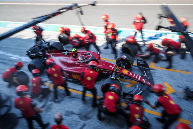 55 Carlos Sainz (ESP, Scuderia Ferrari), F1 Grand Prix of the Netherlands at Circuit Zandvoort on September 3, 2022 in Zandvoort, Netherlands. (Photo by HOCH ZWEI Italy Photo Press) (Verwendung nur in Deutschland - GERMANY ONLY) *** 55 Carlos Sainz ESP, Scuderia Ferrari , F1 Grand Prix of the Netherlands at Circuit Zandvoort on September 3, 2022 in Zandvoort, Netherlands Photo by HOCH ZWEI Italy Photo Press Use only in Germany GERMANY ONLY 