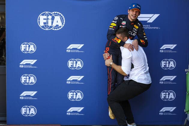 VERSTAPPEN Max (ned), Red Bull Racing RB18, portrait during the Formula 1 Heineken Dutch Grand Prix 2022, 15th round of the 2022 FIA Formula One World Championship, WM, Weltmeisterschaft from September 2 to 4, 2022 on the Zandvoort Circuit, in Netherlands, Belgium - F1 - DUTCH GRAND PRIX 2022 DPPI Panoramic  00122035_AV6_8271.JPG_
