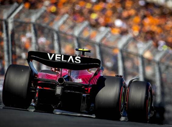 ZANDVOORT Carlos Sainz Ferrari during qualifying ahead of the F1 Grand Prix of the Netherlands at Circuit Zandvoort on September 3, 2022 in Zandvoort, Netherlands KOEN VAN WEEL F1 Grand Prix of The Netherlands Qualifying 2022 xVIxANPxSportx xxANPxIVx 453987585 originalFilename: 453987585.jpg