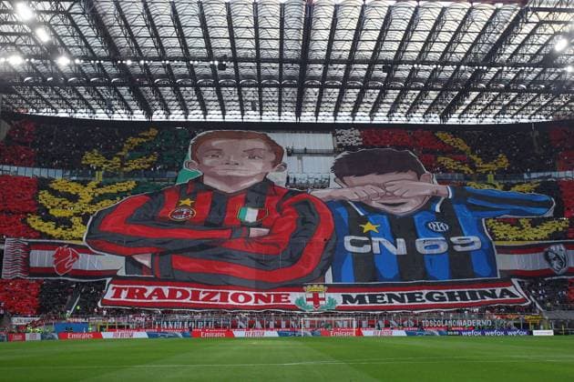 Sport Bilder des Tages Fußball, AC Mailand - Inter Mailand Foto Spada LaPresse 03 settembre 2022 - Milano , Italia - calcio - Ac Milan vs Inter - Campionato italiano di calcio Serie A TIM 2022 2023 - Stadio San Siro. Nella foto: tifosi e coreografie September 03, 2022 Milan , Italy - sport, calcio - Ac Milan vs Ac Milan vs Inter - Serie A Football Championship 2022 2023 - San Siro Stadium . In the pic: choreography and supporters  Copyright: xSpada LaPressex