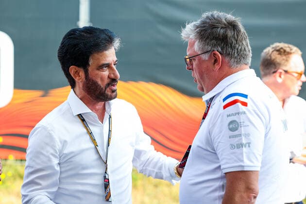 BEN SULAYEM Mohammed (uae), President of the FIA, and SZAFNAUER Otmar, Team Principal of Alpine F1 Team, portrait during the Formula 1 Heineken Dutch Grand Prix 2022, 15th round of the 2022 FIA Formula One World Championship, WM, Weltmeisterschaft from September 2 to 4, 2022 on the Zandvoort Circuit, in Netherlands, Belgium - F1 - DUTCH GRAND PRIX 2022 - RACE DPPI Panoramic 20220904_G00D2332