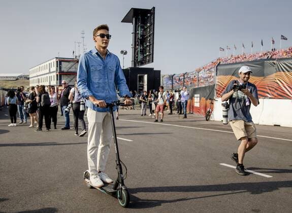 ZANDVOORT George Russell Mercedes leading up to the F1 Grand Prix of the Netherlands at Circuit Zandvoort on September 4, 2022 in Zandvoort, Netherlands ANP SEM VAN DER WAL F1 Grand Prix of The Netherlands 2022 xVIxANPxSportx xxANPxIVx 454032207 originalFilename: 454032207.jpg