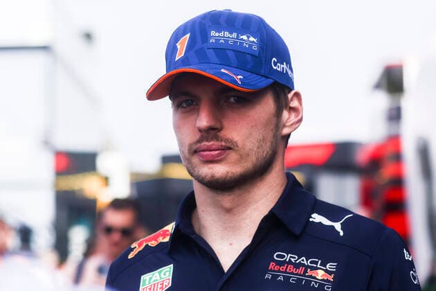 September 4, 2022, Zandvoort, Netherlands: September 4, 2022, Zandvoort, Netherlands: MAX VERSTAPPEN of Red Bull Racing arrives at the Formula 1 Dutch Grand Prix race day at Circuit Zandvoort on September 4, 2022 in Zandvoort, Netherlands. Zandvoort Netherlands - ZUMAz156 20220904_zip_z156_009 Copyright: xBeataxZawrzelx