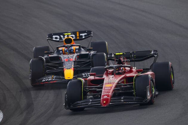 11 PEREZ Sergio (mex), Red Bull Racing RB18, 55 during the Formula 1 Heineken Dutch Grand Prix 2022, 15th round of the 2022 FIA Formula One World Championship, WM, Weltmeisterschaft from September 2 to 4, 2022 on the Zandvoort Circuit, in Netherlands, Belgium - F1 - DUTCH GRAND PRIX 2022 - RACE DPPI Panoramic  00122036__V2_9419.JPG_