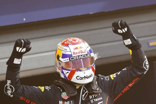 ZANDVOORT Max Verstappen Oracle Red Bull Racing celebrates winning the F1 Grand Prix of the Netherlands at Circuit Zandvoort on September 4, 2022 in Zandvoort, Netherlands KOEN VAN WEEL F1 Grand Prix of The Netherlands 2022 xVIxANPxSportx xxANPxIVx 454047168 originalFilename: 454047168.jpg