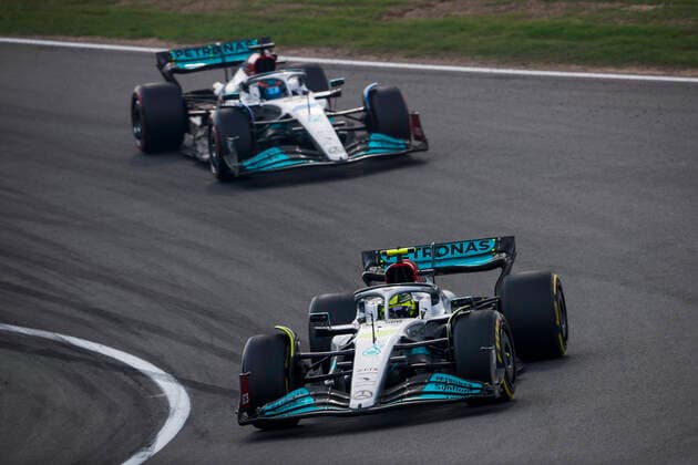 44 Lewis Hamilton GBR, Mercedes AMG Petronas F1 Team , 63 George Russell GBR, Mercedes AMG Petronas F1 Team , F1 Grand Prix of the Netherlands at Circuit Zandvoort on September 4, 2022 in Zandvoort, Netherlands Photo by HOCH ZWEI Zandvoort Netherlands