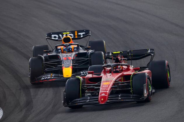 55 Carlos Sainz ESP, Scuderia Ferrari , 11 Sergio Perez MEX, Oracle Red Bull Racing , F1 Grand Prix of the Netherlands at Circuit Zandvoort on September 4, 2022 in Zandvoort, Netherlands Photo by HOCH ZWEI Zandvoort Netherlands