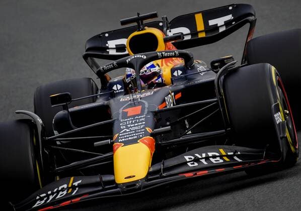 ZANDVOORT Max Verstappen Red Bull Racing during the F1 Grand Prix of the Netherlands at Circuit Zandvoort on September 4, 2022 in Zandvoort, Netherlands ANP SEM VAN DER WAL F1 Grand Prix of The Netherlands 2022 xVIxANPxSportx xxANPxIVx 454059409 originalFilename: 454059409.jpg
