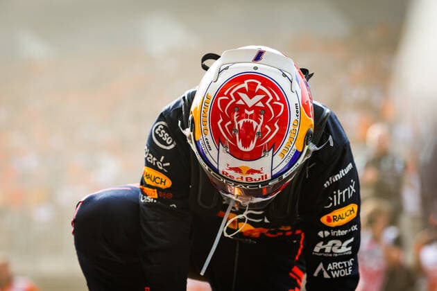 VERSTAPPEN Max (ned), Red Bull Racing RB18, portrait celebrating victory during the Formula 1 Heineken Dutch Grand Prix 2022, 15th round of the 2022 FIA Formula One World Championship, WM, Weltmeisterschaft from September 2 to 4, 2022 on the Zandvoort Circuit, in Netherlands, Belgium - F1 - DUTCH GRAND PRIX 2022 - RACE DPPI Panoramic  20220904_G00D3589