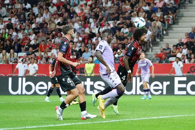 Dante (OGC Nice) - Breel Embolo (AS Monaco) FOOTBALL : OGC Nice vs AS Monaco - Ligue 1 Uber Eats - Nice - 04 09 2022 NorbertScanella Panoramic 