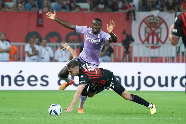 Aaron Ramsey (OGC Nice) - Youssouf Fofana (AS Monaco) FOOTBALL : OGC Nice vs AS Monaco - Ligue 1 Uber Eats - Nice - 04 09 2022 NorbertScanella Panoramic 