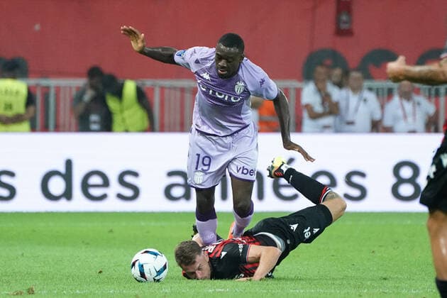 Aaron Ramsey (OGC Nice) - Youssouf Fofana (AS Monaco) FOOTBALL : OGC Nice vs AS Monaco - Ligue 1 Uber Eats - Nice - 04 09 2022 NorbertScanella Panoramic 