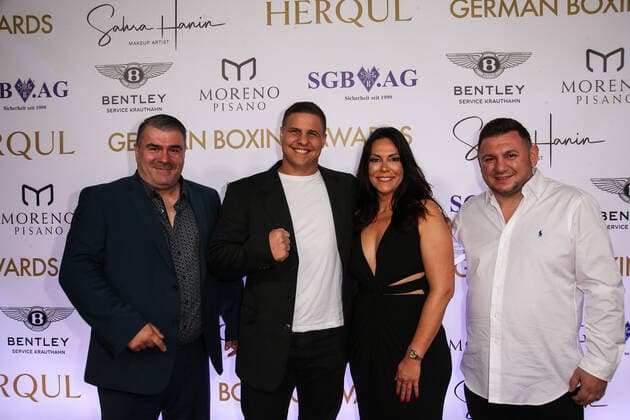 Boxing Herqul 2022 German Boxing Award, Berlin, 04 09 2022 Fides Boxmanagement v l XX, Tyron Zeuge, Nadine Rasche and Burim Sylejmani Berlin Germany