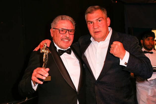Boxing Herqul 2022 German Boxing Award, Berlin, 04 09 2022 Lifetime Achievement Award Peter Hanraths l and Dariusz Michalczewski Berlin Germany