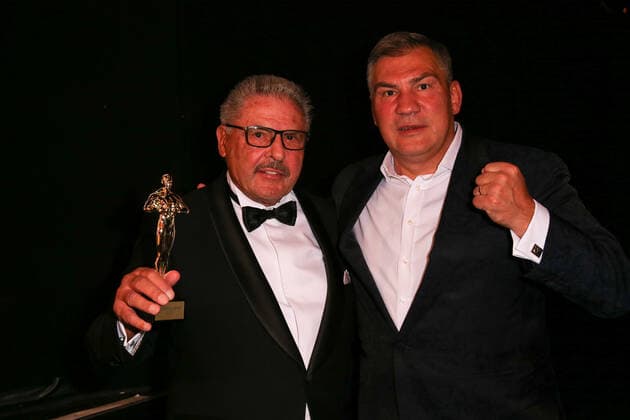 Boxing Herqul 2022 German Boxing Award, Berlin, 04 09 2022 Lifetime Achievement Award Peter Hanraths l and Dariusz Michalczewski Berlin Germany