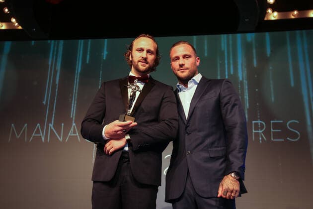 Boxing Herqul 2022 German Boxing Award, Berlin, 04 09 2022 Manager of the Year Benny Blanko l and laudator Kontra K Berlin Germany