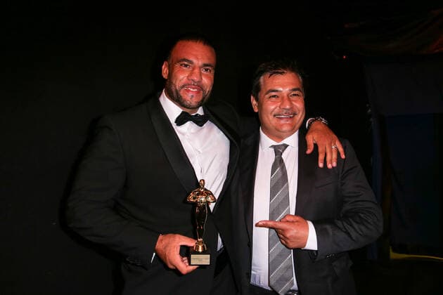 Boxing Herqul 2022 German Boxing Award, Berlin, 04 09 2022 Award Comeback of the Year Mahmoud Manuel Charr, Promoter Erol Ceylan EC Boxing and Alex Christensen Berlin Germany