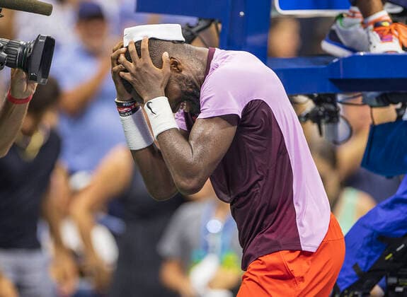 Sport Bilder des Tages Sport Bilder des Tages September 5, 2022, Flushing Meadows, New York, USA: Frances Tiafoe reacts after winning his match against Rafael Nadal on Day 8 of the 2022 US Open at USTA Billie Jean King National Tennis Center on Monday September 5, 2022 in the Flushing neighborhood of the Queens borough of New York City. PI Flushing Meadows USA - ZUMAp124 20220905_zaa_p124_081 Copyright: xJAVIERxROJASx