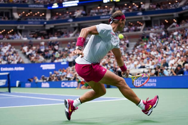 (220906) -- NEW YORK, Sept. 6, 2022 -- Rafael Nadal of Spain hits a return during the men s singles round of 16 match against Frances Tiafoe of the United States at the 2022 US Open tennis championships in New York, the United States, Sept. 5, 2022. ) (SP)U.S.-NEW YORK-TENNIS-US OPEN-MEN S SINGLES LiuxJie 
