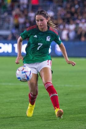 September 5, 2022, Los Angeles, California, USA: Scarlett Camberos 7 of the Mexican Women s national team, Nationalteam during the Copa Angelina against the Angel City FC on Monday September 5, 2022 at the Banc of California Stadium in Los Angeles, California. Angel City FC loses to Mexican Women s National Team, 0-2. ARIANA RUIZ PI Los Angeles USA - ZUMAp124 20220905_zaa_p124_129 Copyright: xArianaxRuizx