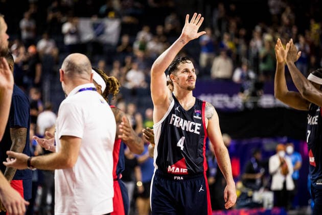 FIBA EUROBASKET, Bosnia Herzegovina France 06 09 2022 Thomas Heurtel 4 France wins FIBA EUROBASKET, Bosnia Herzegovina France, Cologne, LANXESSarena Copyright: xBEAUTIFULxSPORTS Wunderlx