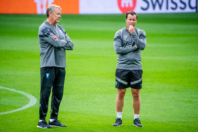 220907 Head coach Age Hareide and Daniel Andersson, head of sports during a training session with Malmö FF on September 7, 2022 in Malmö Photo Christian Örnberg BILDBYRAN COP 166 CO0226 football football soccer football uefa europa league training practice training malmö ff bbeng,  Copyright: CHRISTIANxÖRNBERG BB220907CO003