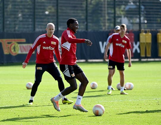 Football, men, season 2022 2023, Europa League, 1 FC Union Berlin, final training before the Europa League match 1 FC Union Berlin Royale Union Saint Gilloise, v l Timo Baumgartl 1 FC Union Berlin , Sheraldo Becker 1 FC Union , 07 09 2022, Copyright: xMatthiasxKochx
