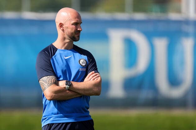 SOCCER - UEFA EL, Sturm vs Midtylland GRAZ,AUSTRIA,07.SEP.22 - SOCCER - UEFA Europa League, group stage, SK Sturm Graz vs FC Midtylland, preview, training Sturm. Image shows head coach Christian Ilzer (Sturm).  GEPAxpictures xChristianxWalgram
