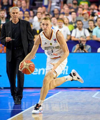Niels GIFFEY GER Action, Germany GER Slovenia SLO 80 88, preliminary round group B, on 06 09 2022 in Cologne Basketball European Championship EuroBasket 2022 in Germany, from 01 09 18 09 2022 Â