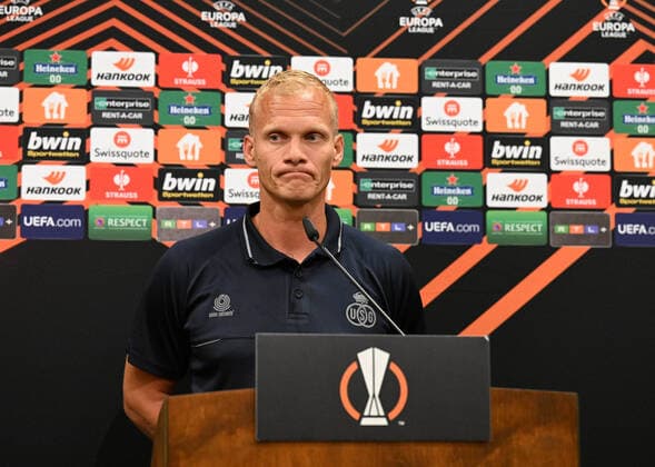 Football, men, season 2022 2023, Europa League, press conference and training of Royale Union Saint Gilloise at the stadium An der Alten Försterei one day before the Europa League match 1 FC Union Berlin Royale Union Saint Gilloise, coach Karel Geraerts Royale Union Saint Gilloise , 07 09 2022, Copyright: xMatthiasxKochx