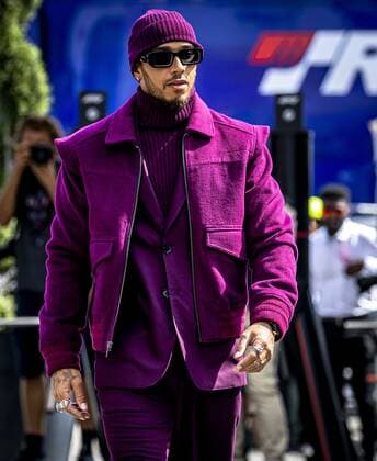 MONZA Lewis Hamilton Mercedes arrives at the Monza circuit ahead of the Italian Grand Prix REMKO DE WAAL xVIxANPxSportx xxANPxIVx 454298137 originalFilename: 454298137.jpg