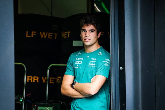 STROLL Lance (can), Aston Martin F1 Team AMR22, portrait during the Formula 1 Pirelli Gran Premio d™Italia 2022, Italian Grand Prix 2022, 16th round of the 2022 FIA Formula One World Championship, WM, Weltmeisterschaft from September 9 to 11, 2022 on the Autodromo Nazionale di Monza, in Monza, Italy - F1 - ITALIAN GRAND PRIX 2022 DPPI Panoramic  20220908_GOOD3993
