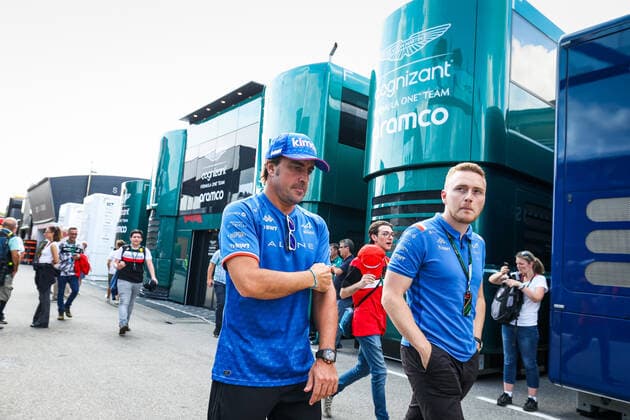 ALONSO Fernando (spa), Alpine F1 Team A522, portrait during the Formula 1 Pirelli Gran Premio d™Italia 2022, Italian Grand Prix 2022, 16th round of the 2022 FIA Formula One World Championship, WM, Weltmeisterschaft from September 9 to 11, 2022 on the Autodromo Nazionale di Monza, in Monza, Italy - F1 - ITALIAN GRAND PRIX 2022 DPPI Panoramic  20220908_G00D4156