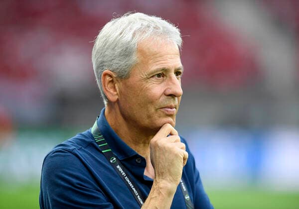 08 09 2022, Nice, France, Allianz Riviera, OGC Nice vs 1 FC Koeln UEFA Europa Conference League 2022 2023 Group D, coach Lucien Favre OGC Nice looks photo Ralf Treese Nice Allianz Riviera France  521_NIZKOE20220908_023 Treese-521