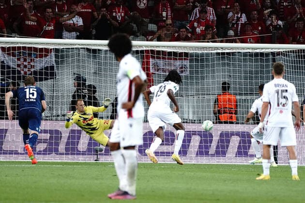 Penalty - Andy Delort (OGC Nice) FOOTBALL : OGC Nice vs FC Cologne - Ligue Europa ConfÃ rence - Nice - 08 09 2022 NorbertScanella Panoramic 