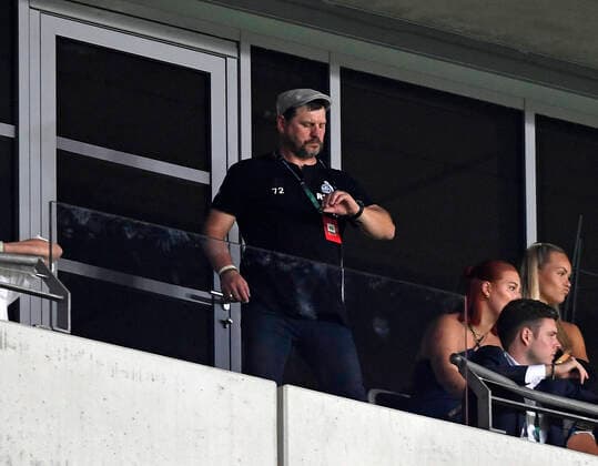08 09 2022, Nice, France, Allianz Riviera, OGC Nice vs 1 FC Koeln UEFA Europa Conference League 2022 2023 Group D, coach Steffen Baumgart 1 FC Koeln gestures, gestures photo Ralf Treese Nice Allianz Riviera France  521_NIZKOE20220908_038 Treese-521