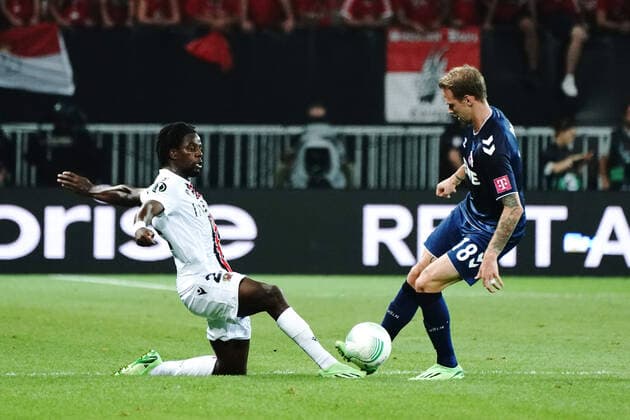 Jordan Lotomba (OGC Nice) - Ondrej Duda (FC Cologne) FOOTBALL : OGC Nice vs FC Cologne - Ligue Europa ConfÃ rence - Nice - 08 09 2022 NorbertScanella Panoramic 
