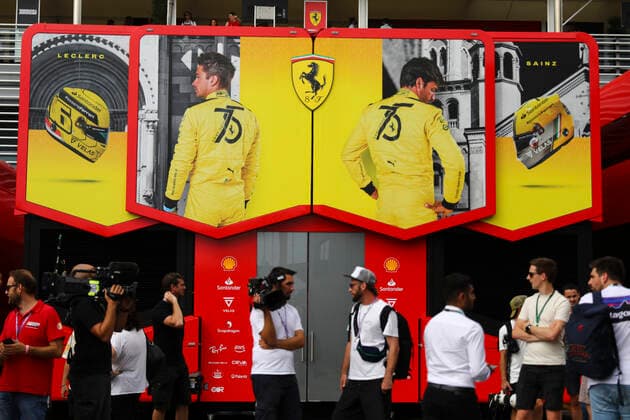F1 Italian Grand Prix Scuderia Ferrari garage during the Formula 1 Italian Grand Prix Media Day at Circuit Monza, on September 9, 2022 in Monza, Italy Monza Italy  Copyright: xBeataxZawrzelx originalFilename:zawrzel-f1italia220909_npxaV.jpg