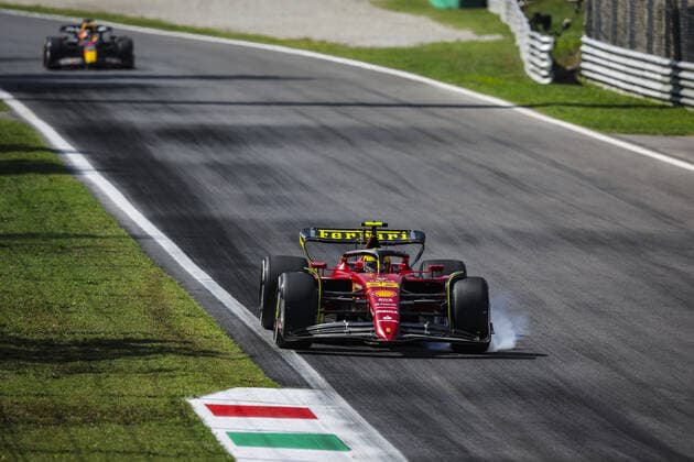 55 SAINZ Carlos (spa), Scuderia Ferrari F1-75, action during the Formula 1 Pirelli Gran Premio d™Italia 2022, Italian Grand Prix 2022, 16th round of the 2022 FIA Formula One World Championship, WM, Weltmeisterschaft from September 9 to 11, 2022 on the Autodromo Nazionale di Monza, in Monza, Italy - F1 - ITALIAN GRAND PRIX 2022 DPPI Panoramic  G00D5570
