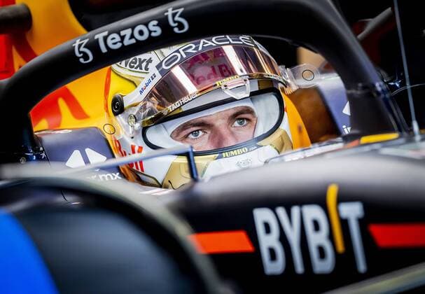 MONZA Max Verstappen Oracle Red Bull Racing during the first free practice session leading up to the F1 Grand Prix of Italy at the Monza Circuit on September 9, 2022 in Monza, Italy REMKO DE WAAL F1 Grand Prix of Italy Practice 1 2022 xVIxANPxSportx xxANPxIVx 454382064 originalFilename: 454382064.jpg