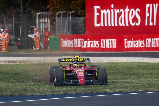 F1 Italian Grand Prix Carlos Sainz of Scuderia Ferrari during the Formula 1 Italian Grand Prix practice one at Circuit Monza, on September 9, 2022 in Monza, Italy Monza Italy  Copyright: xBeataxZawrzelx originalFilename:zawrzel-f1italia220909_nps9C.jpg