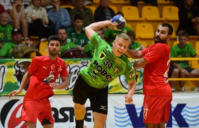L-R Bayram Kasirga (Izmir), Dusan Palat (Zubri) and Burak Can Ozturk (Izmir) in action during the EHF European Cup, 1st round, match Izmir BSB SK vs HC Robe Zubri, on September 9, 2022, in Zubri, Czech Republic. (CTKxPhoto LudekxPerina) CTKPhotoP2022090909033  LPE 002