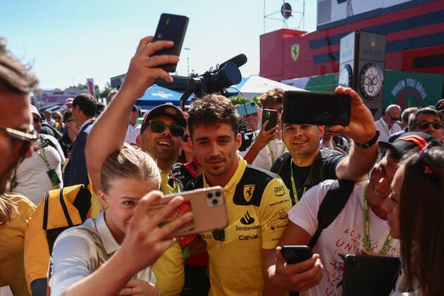 F1 Italian Grand Prix Charles Leclerc of Scudera Ferrari arrives the Formula 1 Italian Grand Prix practice three at Circuit Monza, on September 10, 2022 in Monza, Italy Monza Italy  Copyright: xBeataxZawrzelx originalFilename:zawrzel-f1italia220910_npLD6.jpg