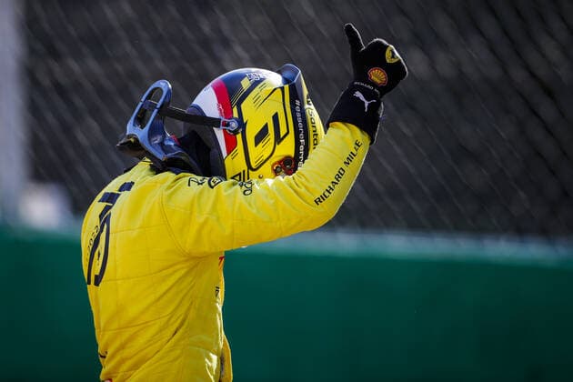 LECLERC Charles (mco), Scuderia Ferrari F1-75, portrait during the Formula 1 Pirelli Gran Premio d™Italia 2022, Italian Grand Prix 2022, 16th round of the 2022 FIA Formula One World Championship, WM, Weltmeisterschaft from September 9 to 11, 2022 on the Autodromo Nazionale di Monza, in Monza, Italy - F1 - ITALIAN GRAND PRIX 2022 DPPI Panoramic  00122037__V2_3937.JPG_
