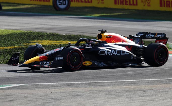 September 10, 2022, MONZA, ITALY: Red Bull driver Max Verstappen of the Netherlands during the qualifying session of the Formula One Grand Prix of Italy at the Autodromo Nazionale Monza race track in Monza, Italy, 10 September 2022. The 2021 Formula One Grand Prix of Italy will take place on 11 September 2022. .ANSA MATTEO BAZZI. MONZA ITALY - ZUMAa110 20220910_zaf_a110_009 Copyright: xMatteoxBazzix