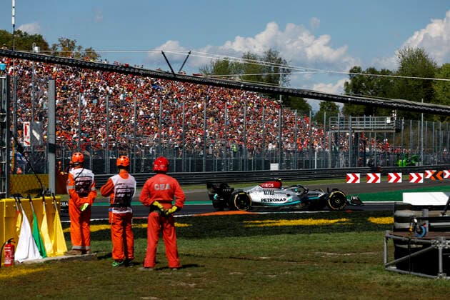 44 Lewis Hamilton GBR, Mercedes AMG Petronas F1 Team , F1 Grand Prix of Italy at Autodromo Nazionale Monza on September 10, 2022 in Monza, Italy Photo by HOCH ZWEI Monza Italy