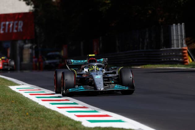 44 Lewis Hamilton GBR, Mercedes AMG Petronas F1 Team , F1 Grand Prix of Italy at Autodromo Nazionale Monza on September 10, 2022 in Monza, Italy Photo by HOCH ZWEI Monza Italy