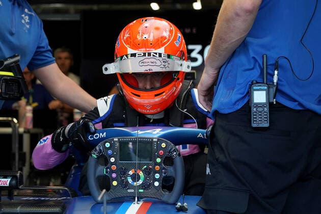 10 09 2022, Autodromo Nazionale di Monza, Monza, FORMULA 1 PIRELLI GRAN PREMIO D ITALIA 2022 ,in the picture Esteban Ocon FRA , Alpine F1 Team Monza Autodromo Nazionale di Monza Italy  eu-images-506