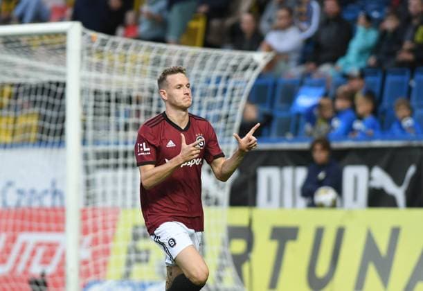 Utkani 8. kola prvni fotbalove ligy: FK Teplice - Sparta Praha, 10. zari 2022 v Teplicich. Jakub Jankto ze Sparty slavi gol. CTKPhotoP2022091007583  STJ 4